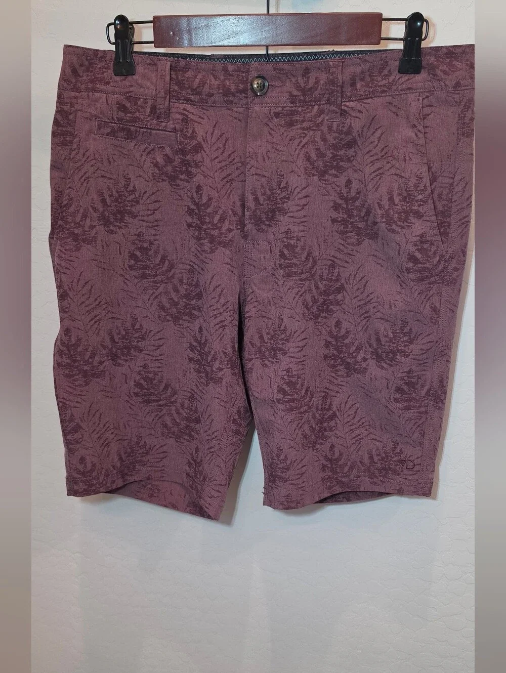 Mens 7 Diamonds Honolua Performance Shorts